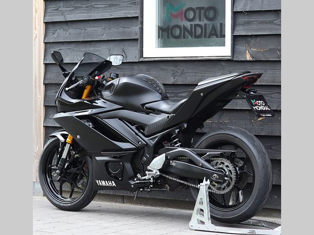 yamaha - r3