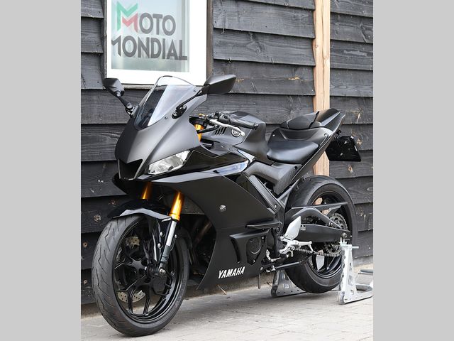 yamaha - r3
