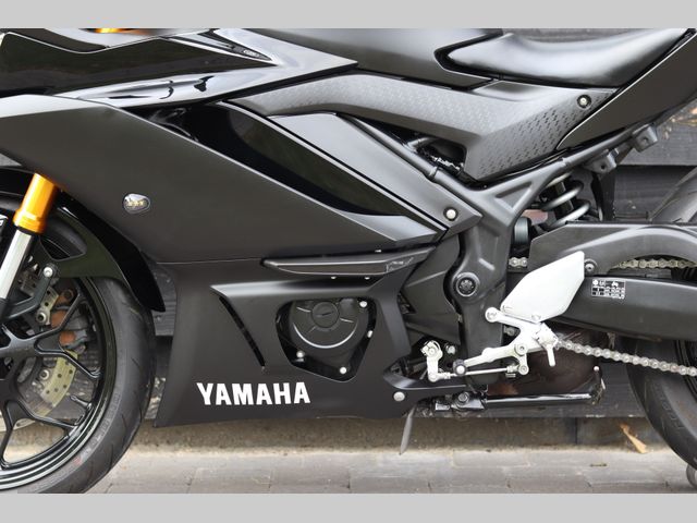 yamaha - r3