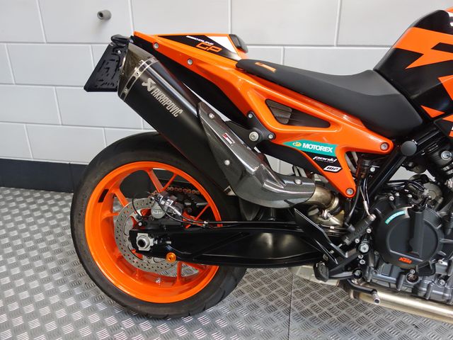 ktm - 890-duke-gp