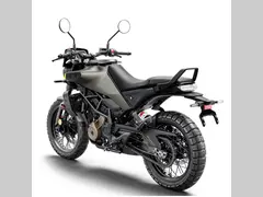 Husqvarna Svartpilen 401 2024 nieuw – foto 4 van 6