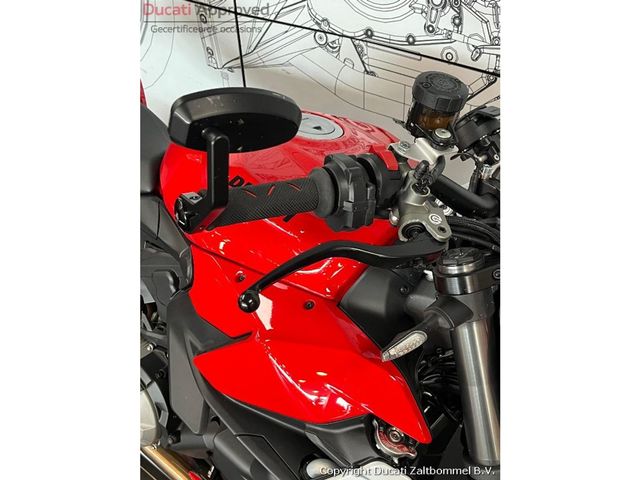 ducati - streetfighter-v2