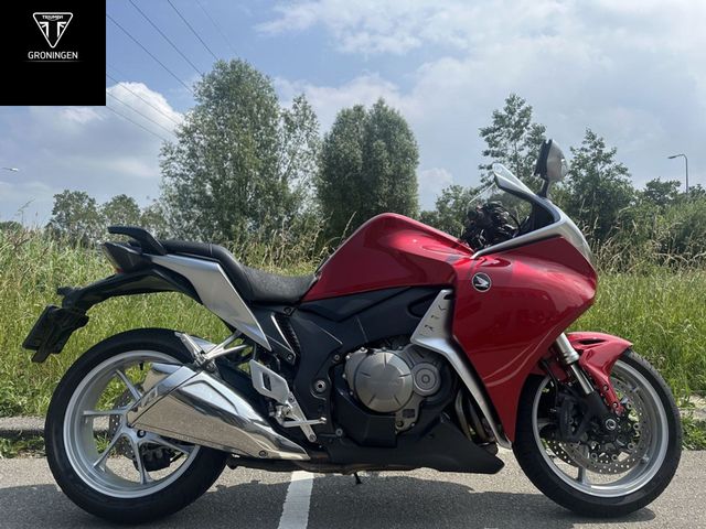 honda - vfr-1200-f
