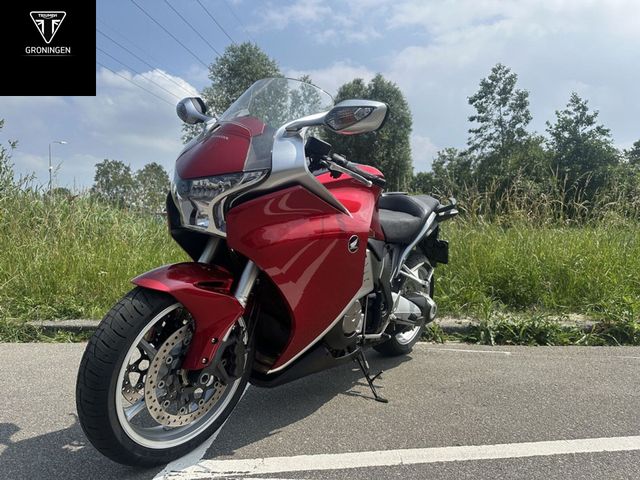 honda - vfr-1200-f