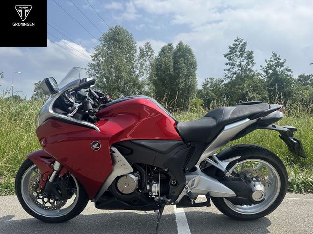 honda - vfr-1200-f
