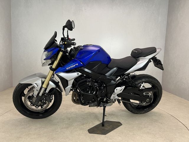 suzuki - gsr-750