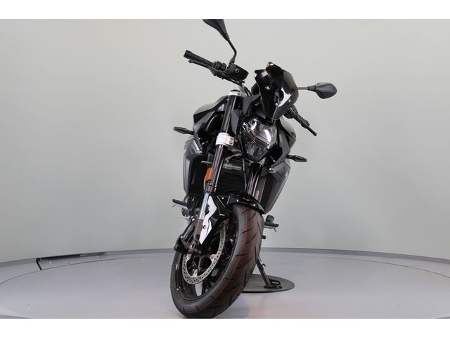 bmw - f-900-r