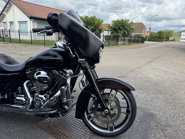 harley-davidson - street-glide-special-flhxs