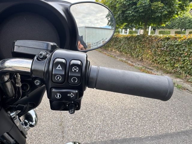 harley-davidson - street-glide-special-flhxs