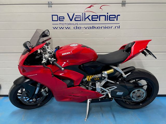 ducati - panigale-v2