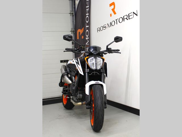ktm - 890-duke-r