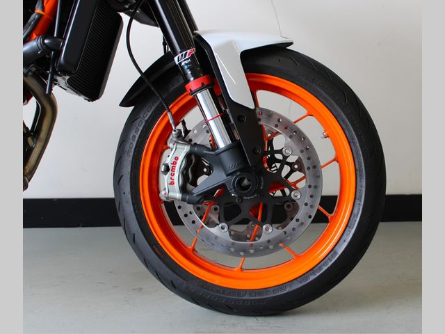 ktm - 890-duke-r