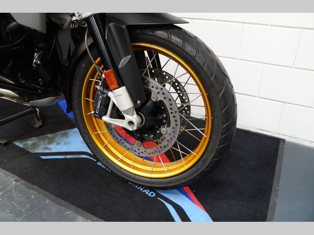 bmw - r-1250-gs-40-years-gs-edition