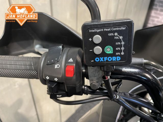 suzuki - v-strom-650-a-black-rhino