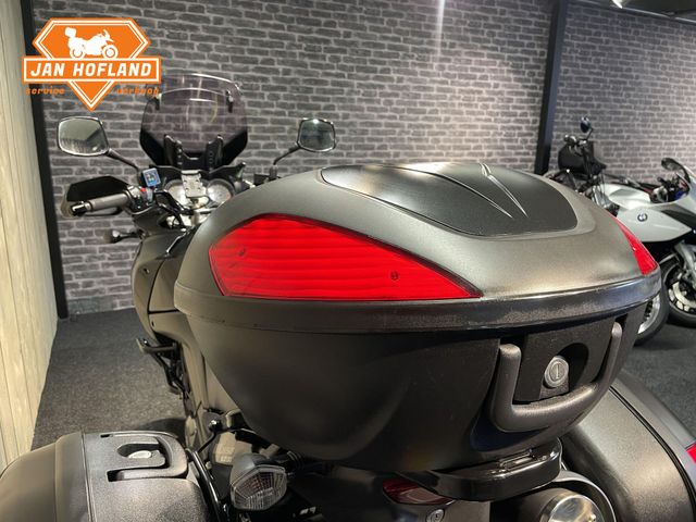 suzuki - v-strom-650-a-black-rhino