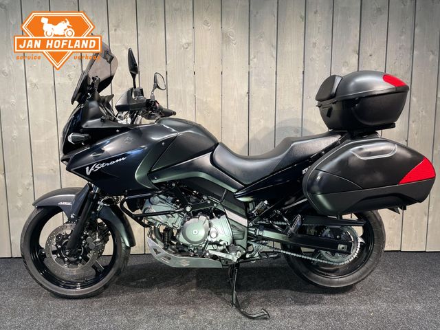 suzuki - v-strom-650-a-black-rhino