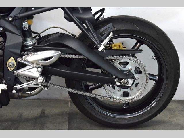 triumph - street-triple