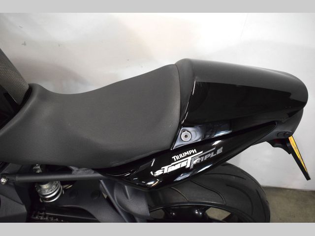 triumph - street-triple