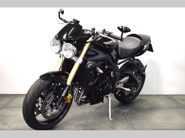 triumph - street-triple