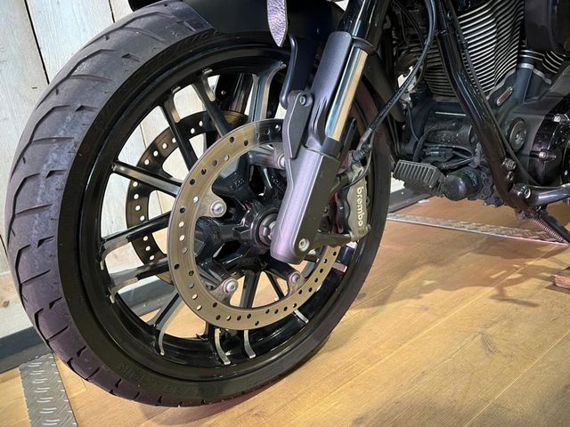 indian - chief-dark-horse