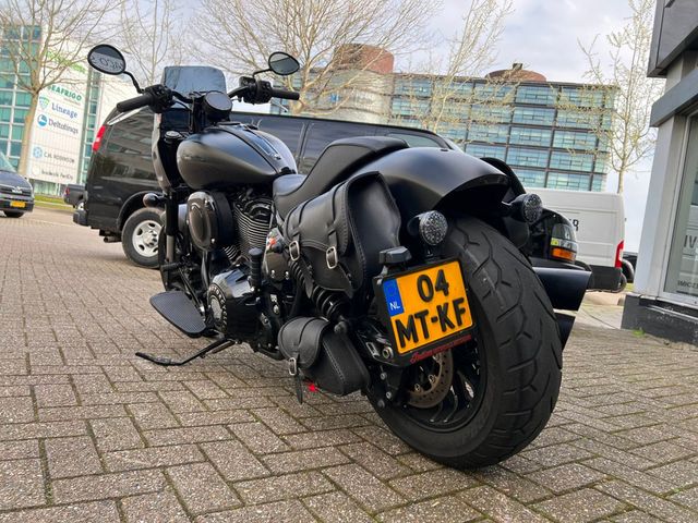 indian - chief-dark-horse