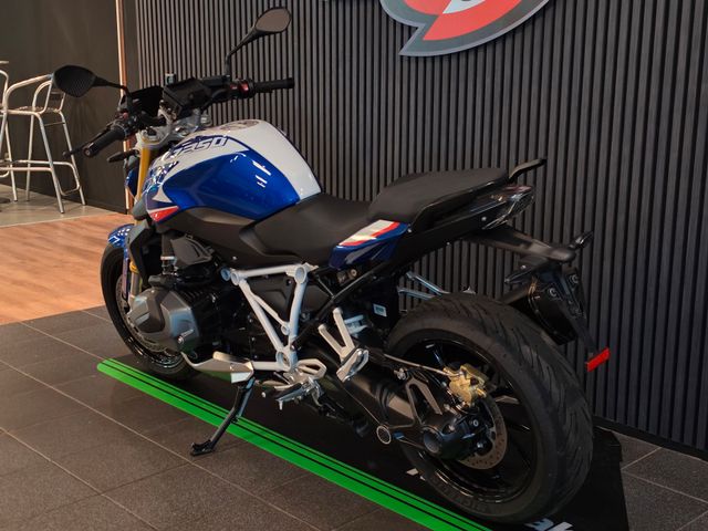 bmw - r-1250-r