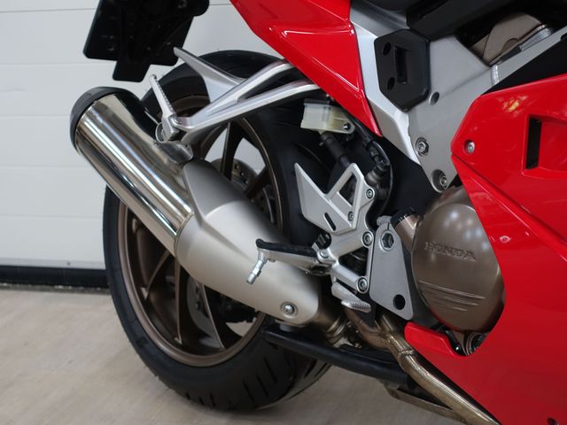 honda - vfr-800