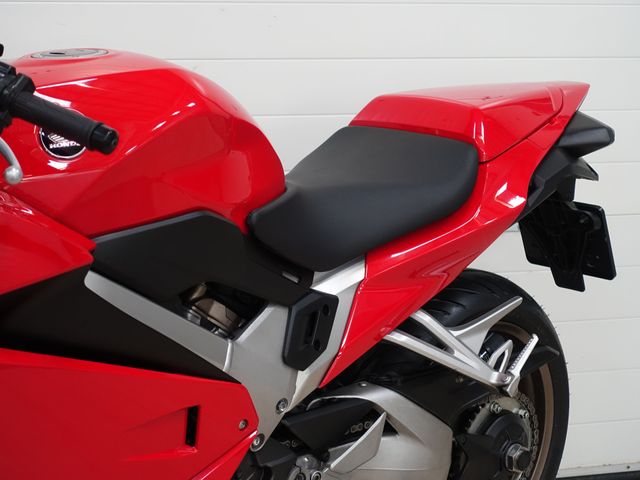 honda - vfr-800