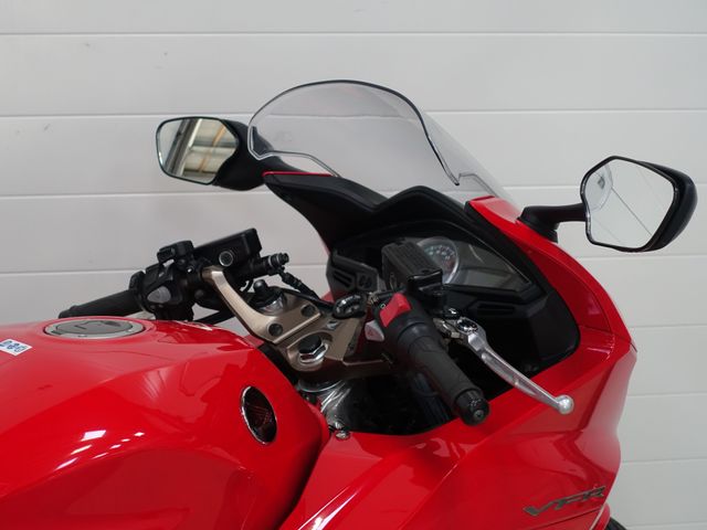 honda - vfr-800