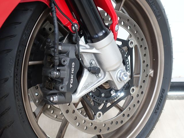 honda - vfr-800