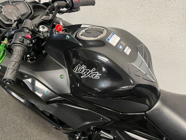 kawasaki - ninja-650