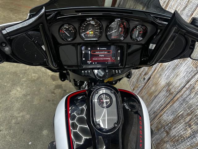 harley-davidson - street-glide-cvo-flhxse