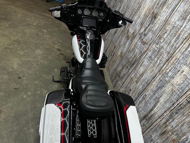 harley-davidson - street-glide-cvo-flhxse