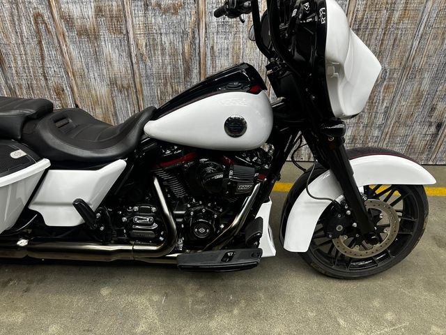 harley-davidson - street-glide-cvo-flhxse
