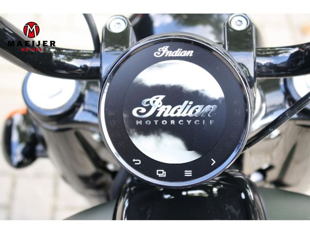 indian - chief-bobber-dark-horse