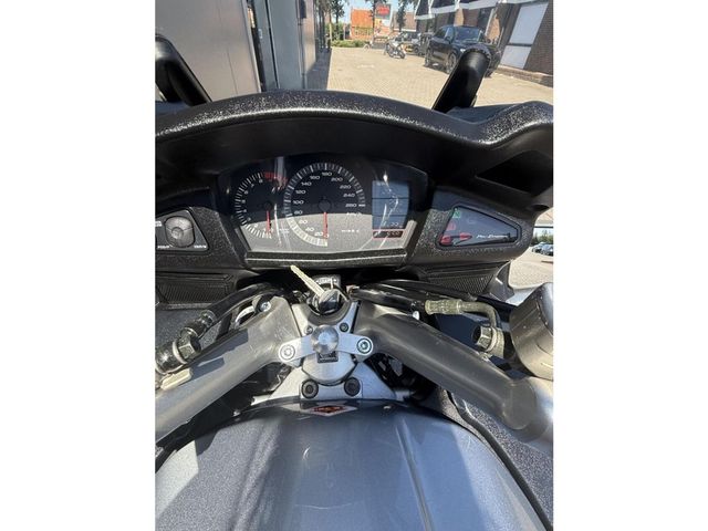 honda - st-1300-pan-european-abs