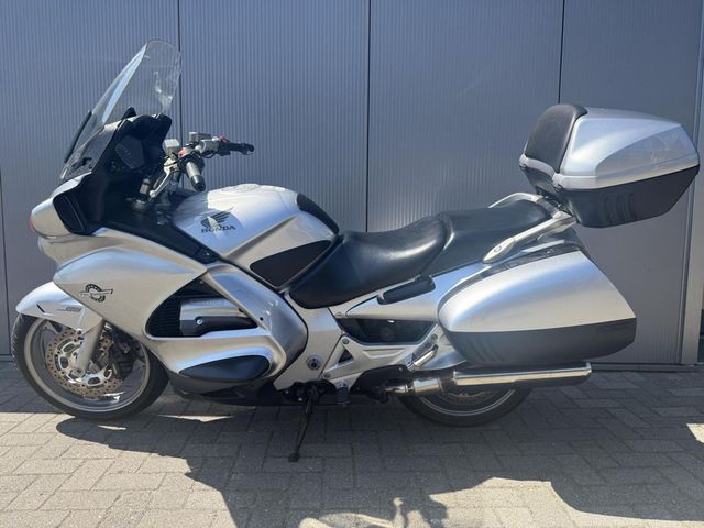 honda - st-1300-pan-european-abs