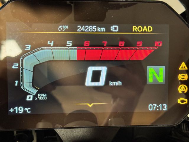 bmw - r-1250-gs-adventure