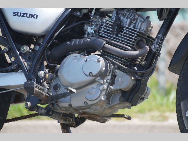 suzuki - rv-125-vanvan