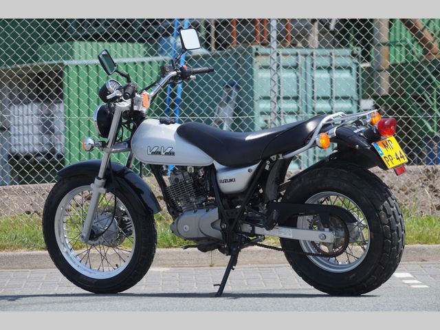 suzuki - rv-125-vanvan