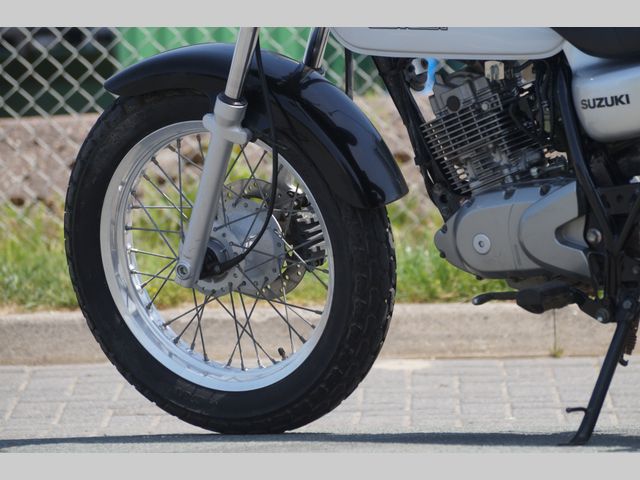 suzuki - rv-125-vanvan