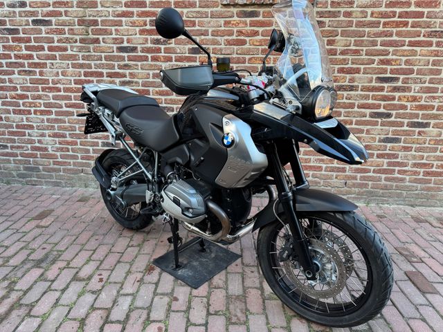 bmw - r-1200-gs-triple-black-edition