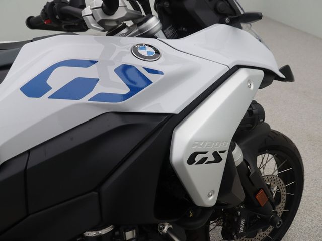 bmw - r-1300-gs
