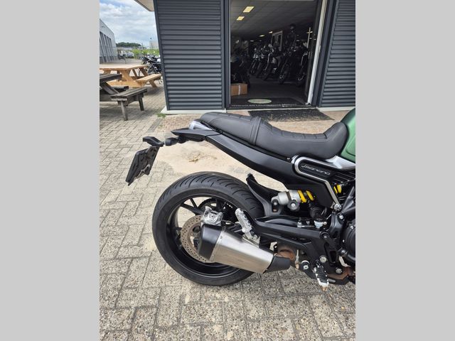 benelli - leoncino-800