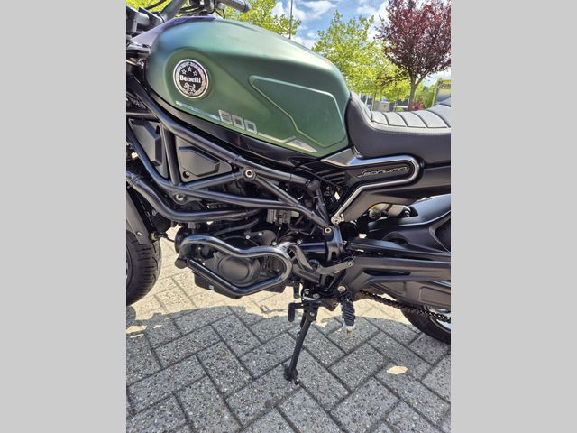 benelli - leoncino-800