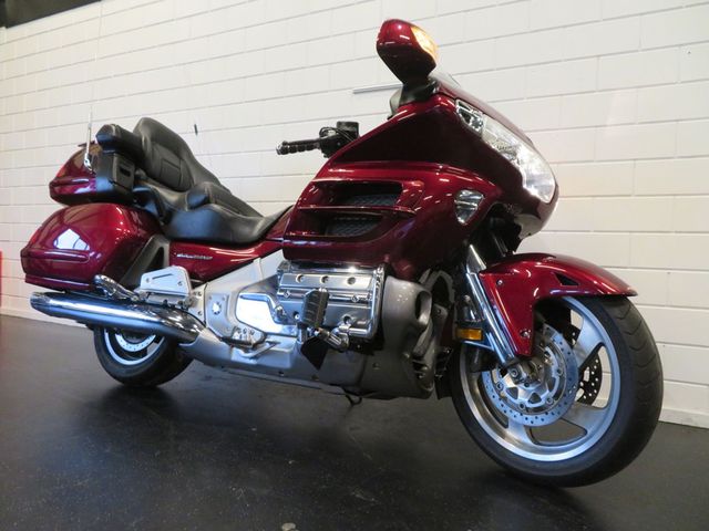 honda - gl-1800-goldwing-abs