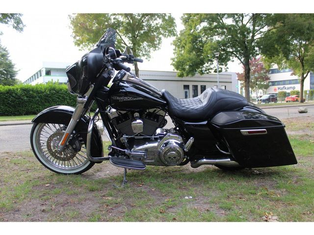 harley-davidson - street-glide-flhx