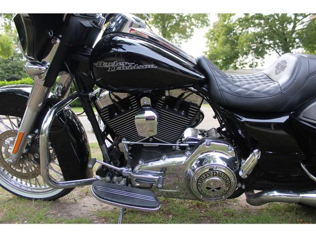 harley-davidson - street-glide-flhx