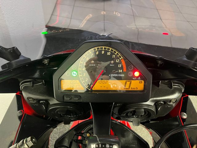 honda - cbr-1000-rr-fireblade