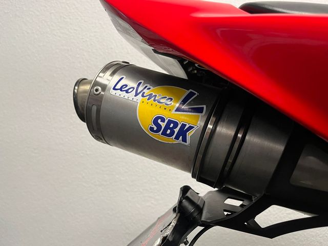 honda - cbr-1000-rr-fireblade